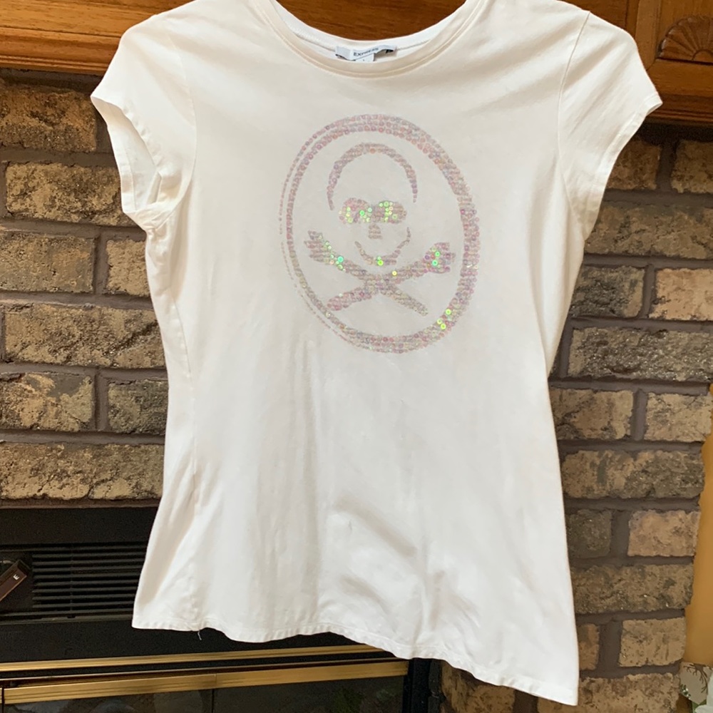 Express Womens white tee with emblem pink opal. Size large